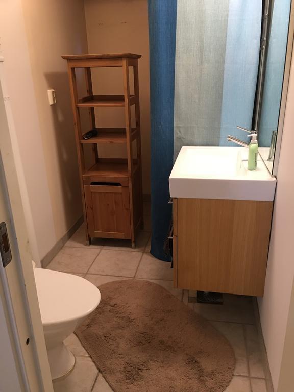 Rum I Villa - Kaerleksudden Norrtaelje Buitenkant foto
